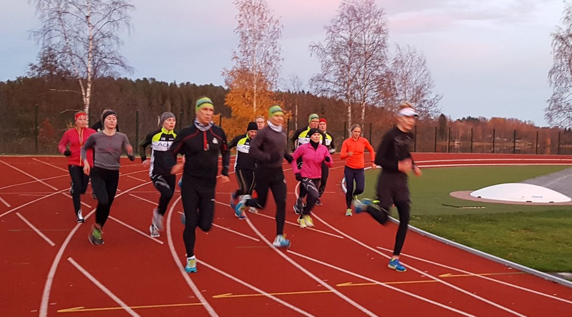 Voisitsä kirjoittaa vähän blogia?